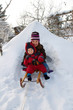Kinder im Iglu