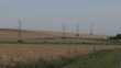 Ligne de haute tension en campagne