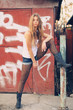 girl pousing