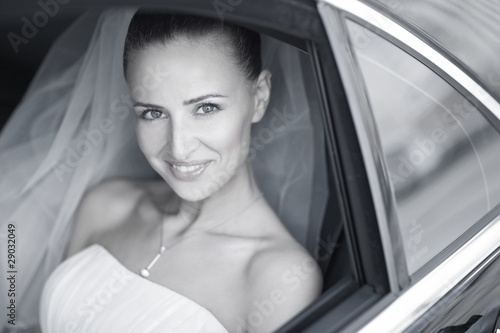 Foto: happy bride happy bride