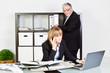 arbeitskollegen bei der arbeit