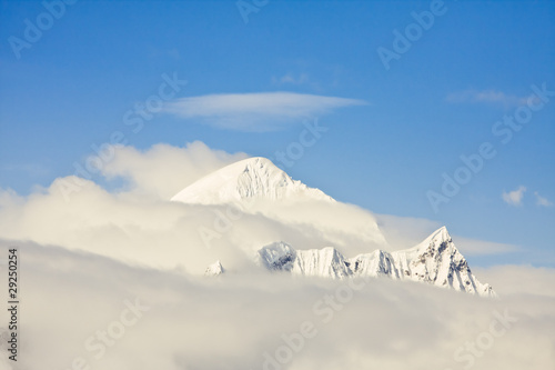 Photo: snowy peaks snowy peaks