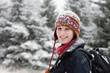 Junge Frau beim Wandern