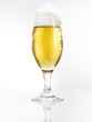 Bierglas mit Spiegelung 1