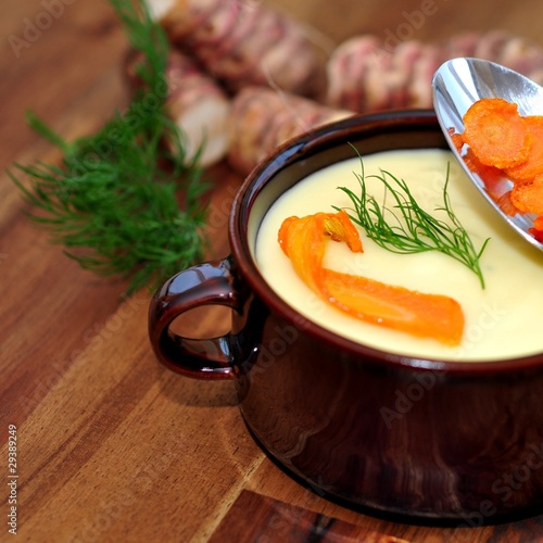 Foto: Topinambursuppe Topinambursuppe