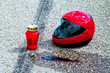Unfall mit Motorrad. Verkehrsunfall mit Bremsspur