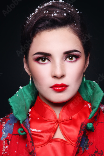 Foto: Woman with snowflakes Woman with snowflakes