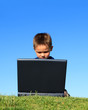 Foto: boy with laptop boy with laptop