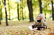 woman read in park