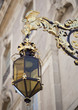 lampadaire doré du 18ème siècle baroque