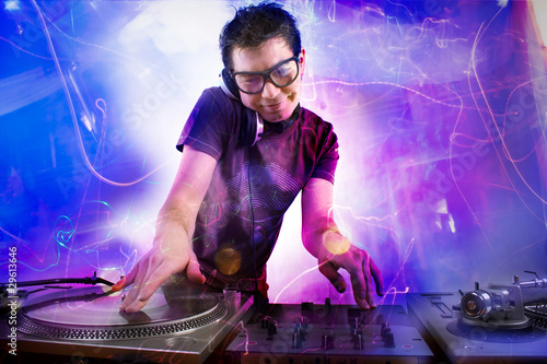 Foto: Dj playing at the concert Dj playing at the concert