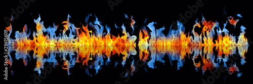 Foto: Wide fire reflection Wide fire reflection