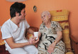 senior et infirmier senior et infirmier