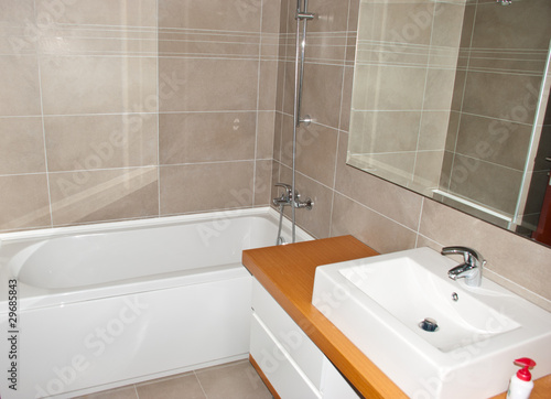 Photo: Modern bathroom Modern bathroom