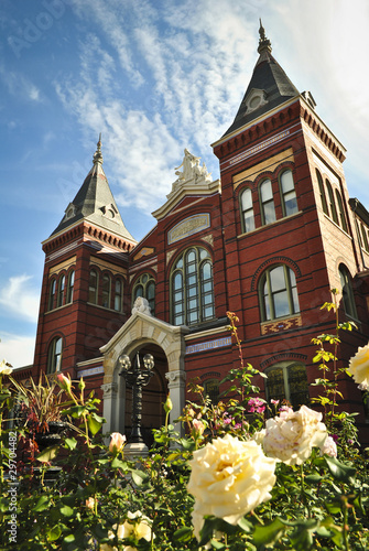 Photo: Washington DC Smithsonian Institution Building (The Castle) Washington DC Smithsonian Institution Building (The Castle)