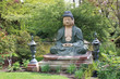 Buddha im Grünen