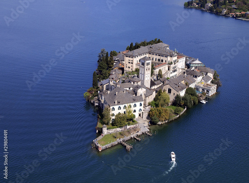 Foto: isola di san giulio - lago d'orta isola di san giulio - lago d'orta