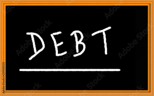 Foto: debt on chalkboard debt on chalkboard