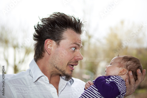 Foto: Hilfe, ich bin Vater ! Hilfe, ich bin Vater !
