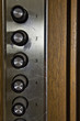 Retro Tastenfeld in Fahrstuhl