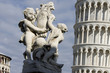 Statua fontana dei putti e torre pendente - Pisa Statua fontana dei putti e torre pendente - Pisa