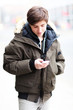 Jugendlicher mit Handy