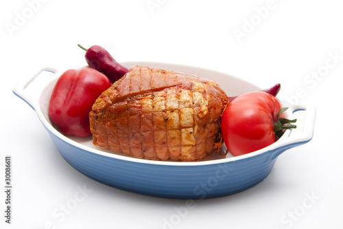 Photo: Rollbraten mit Gemüse im Bratentopf Rollbraten mit Gemüse im Bratentopf