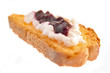 Tost z twarogiem i marmoladą