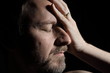 Photo: homme stressé homme stressé