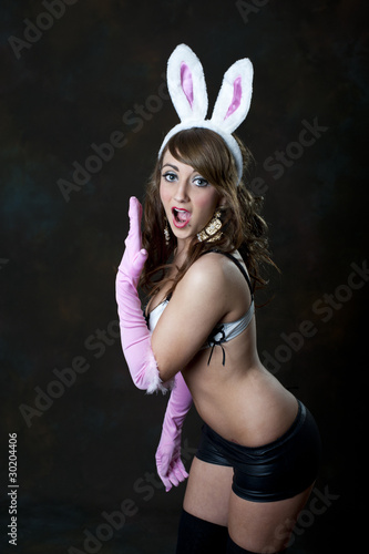 Foto: Suprised cute bunny girl Suprised cute bunny girl