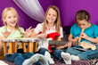 Foto: Kinder musizieren Kinder musizieren