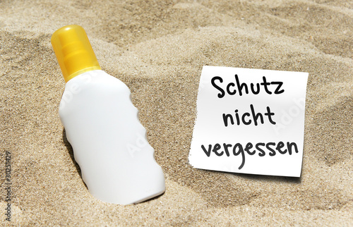 Foto: strand sonnencreme notiz schutz nicht vergessen strand sonnencreme notiz schutz nicht vergessen