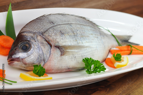 Photo: Dorade mit Gemüse Dorade mit Gemüse