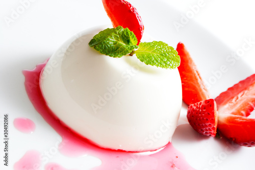 Foto: Panna cotta dessert Panna cotta dessert