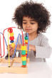 Foto: Spielender Junge Spielender Junge