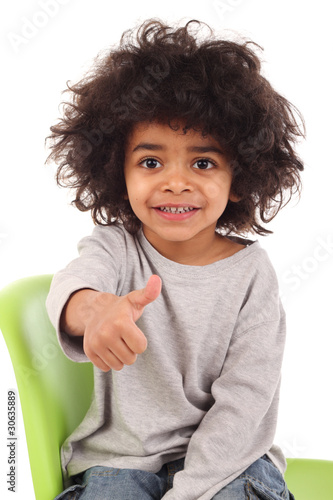 Foto: Kleiner Junge Daumen hoch Kleiner Junge Daumen hoch