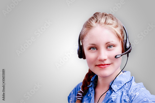 Photo: yang girl speaks by phone yang girl speaks by phone