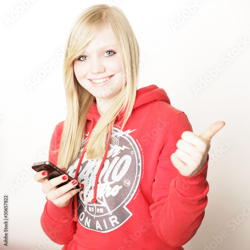 Foto: Teen am Handy Teen am Handy