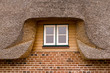 Foto: Reetdachhaus mit Gaube Reetdachhaus mit Gaube