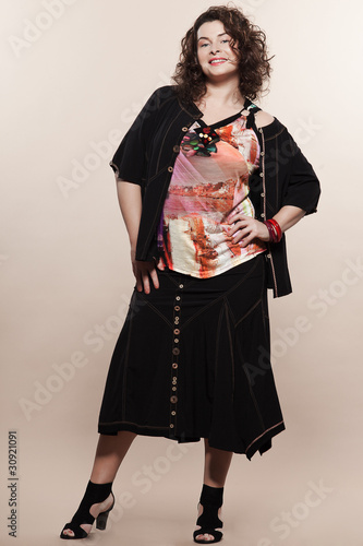 Photo: large build caucasian woman spring summer fashion large build caucasian woman spring summer fashion
