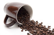 Kaffeebohnen mit Tasse