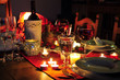 Gedeckter Tisch romantischer Abend