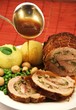 gekochter Rollbraten zum Mittag