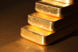 gold step