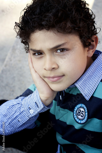 Foto: young on the stairs young on the stairs