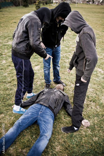 Photo: violence racisme violence racisme