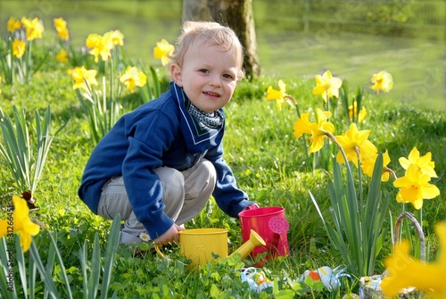 Photo: Gardening child Gardening child