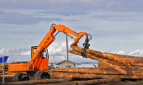 Photo: Logging pickup Claw Logging pickup Claw