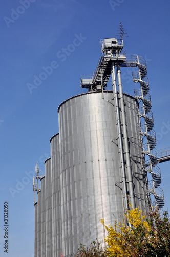 Photo: Silos Silos