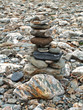 amas de galets au bord du gardon amas de galets au bord du gardon